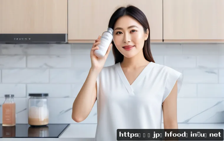 피부 보습에 좋은 건강 음료 - A modern Japanese woman in her 30s enjoying a refreshing collagen and hyaluronic acid beauty drink d...